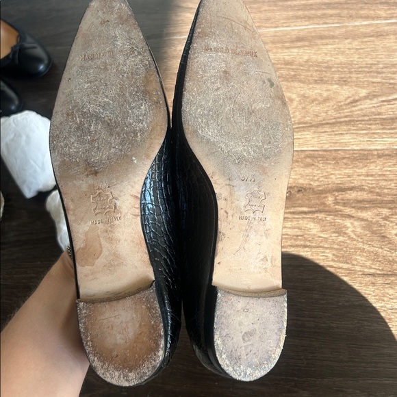 MANOLO BLAHNIK Black Shiny Croc Skin EVANGELISTA Almond Toe Flats size size 7 - Picture 6 of 6